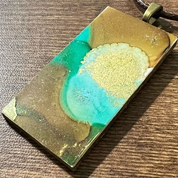 HANDCRAFTED Painted Pendant Necklace - Picture 3 of 3